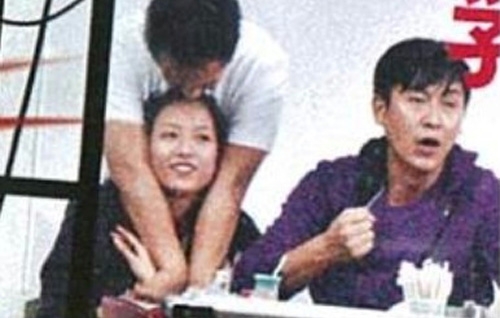 New Shocking Photos of Benny Chan Fondling Rose Chan Emerge! thumbnail