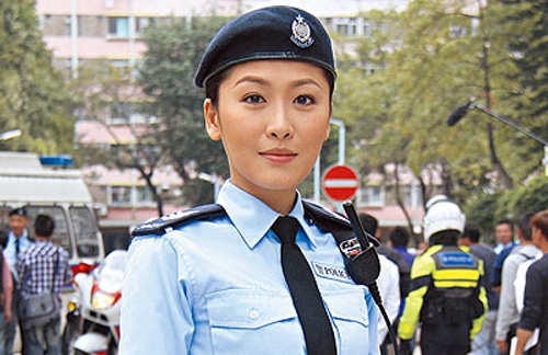 Niki Chow Given Mission to Save TVB Ratings in “Policewoman Love Battlefield” thumbnail