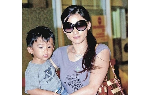 Cecilia Cheung to Give Birth on May 14th? thumbnail