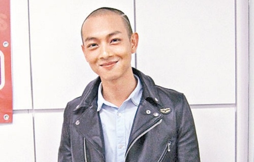 Oscar Leung to Hold Wedding Celebration Dinner at Cafe? thumbnail
