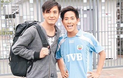 Kenneth Ma Plays In TVB Versus ATV Soccer Match thumbnail