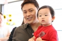 Raymond Cho’s Son Takes Notice When Dad Flirts with Other Women thumbnail