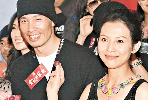 Ada Choi and Moses Chan at “War and Beauty 2″ Prayer Ceremony thumbnail