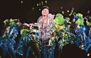 Raymond Lam Rehearses for Macau Concert; Mavis Pan Caught in Tsunami Fear thumbnail