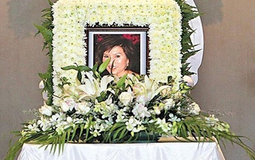 Jacqueline Law’s Body Is Cremated; Ashes Return to Hong Kong thumbnail