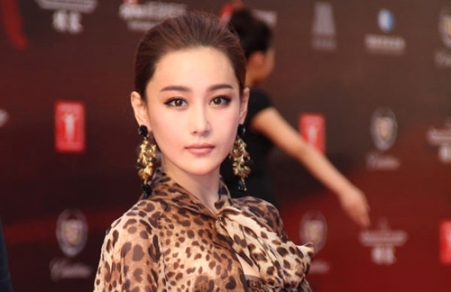 Ron Ng Openly Admits Viann Zhang as His Girlfriend thumbnail