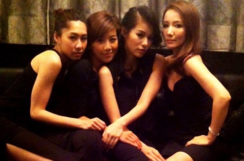 Myolie Wu’s Friends Comment on “Boscolie” Breakup thumbnail