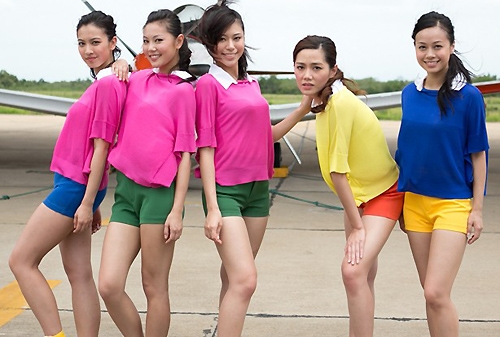 2012 Miss Hong Kong: Contestants to Reveal Faces Without Makeup thumbnail