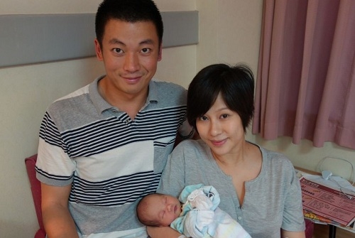 Annie Man Gives Birth to 5-Pound Baby Girl thumbnail