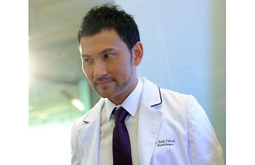 Frankie Lam Portrays Plastic Surgeon in CTI’s “The Three-Sided Doctors” thumbnail