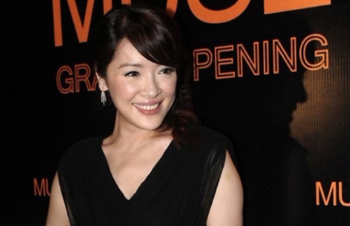 Anne Heung to Act in Dramas Again thumbnail