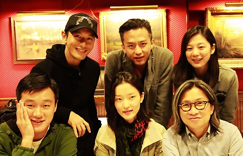 Huang Xiaoming Completes “American Dreams in China” thumbnail
