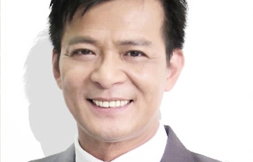 Felix Wong Mocks Himself: “Hardworking, But Not Sharp” thumbnail