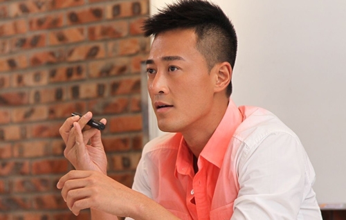Raymond Lam Shifts Career Focus to Movies thumbnail