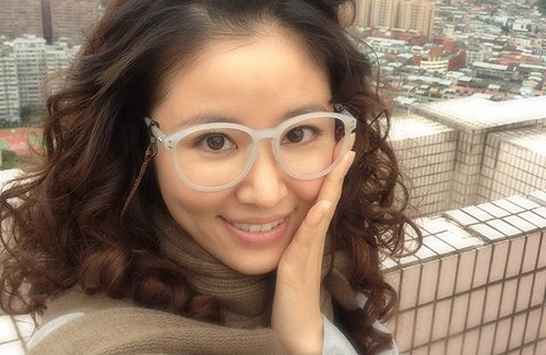 Ruby Lin Suing Hospital for Unauthorized Hymen Repair Ad thumbnail