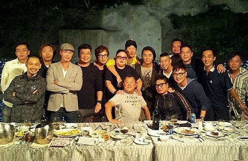 Chin Kar Lok Goes Skinny Pool Dipping on Bachelor Night thumbnail