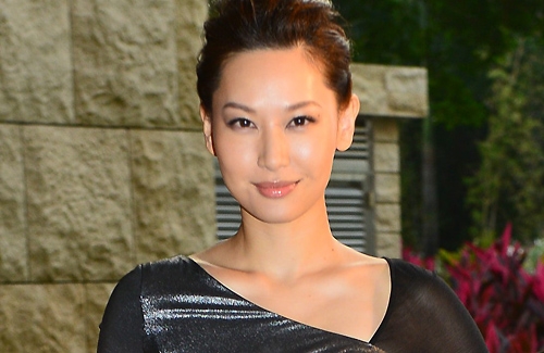 Kate Tsui On What Makes a Woman Sexy thumbnail