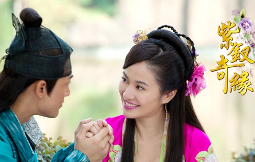 Raymond Lam Services Michelle Ye on “Legend of the Purple Hairpin” Set thumbnail