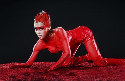 Jolin Tsai Releases “Beast” Music Video thumbnail