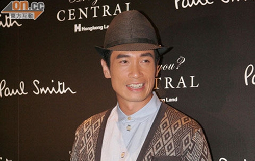 Moses Chan Dodges Bernice Liu’s Marriage Deadline thumbnail