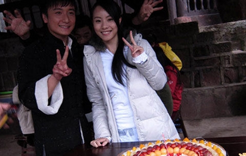 Stephy Tang Celebrates Birthday with Alex Fong thumbnail