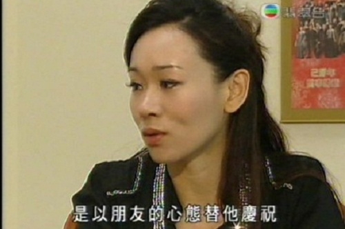 With Quivering Lips, Shirley Yeung Discusses Spilt In An Exclusive Interview with TVB’s “The Scoop” thumbnail