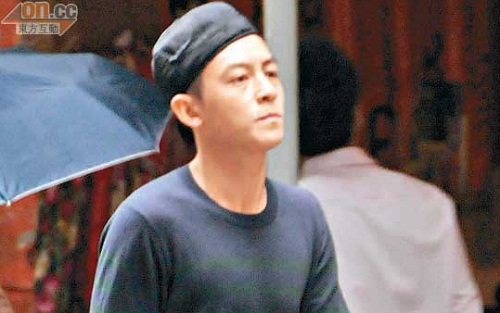 Edison Chen Runs Away From Former Love Rival, Nicholas Tse thumbnail
