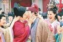Bobby Au Yeung Shares Birthday Kiss With Evergreen Mak thumbnail