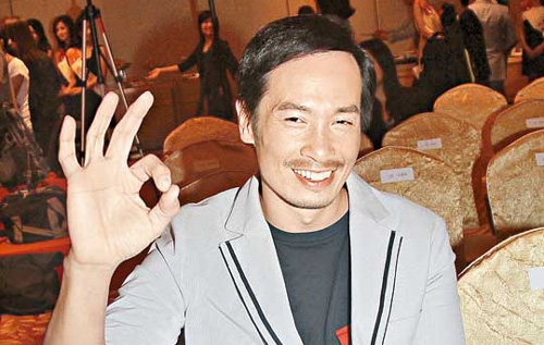Moses Chan And Aimee Chan Move In Together For More “Sweet Reunions” thumbnail
