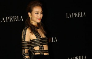 Joey Yung Fought With Priscilla Wong When They Were Kids – JayneStars.com
