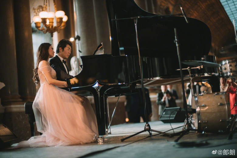 Pianist Lang Lang Holds Wedding in Versailles.