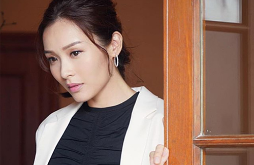 Despite Political Tensions, Ali Lee Denies Being Frozen by TVB ...