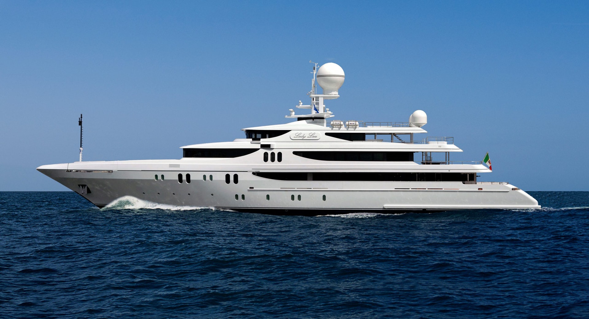 yacht 1 million dollar