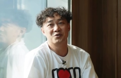 Eason Chan’s New Song is a Hit – JayneStars.com